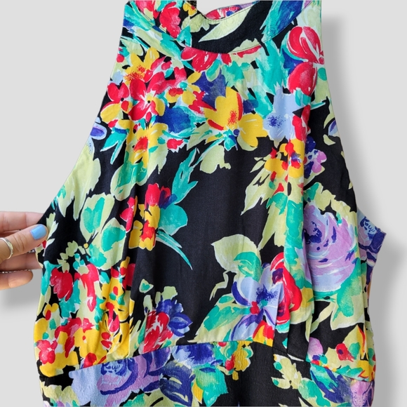 RARE VINTAGE 90s R.J. STEVENS Floral Peekaboo Back Floral Culotte Jumpsu… - Picture 3 of 16